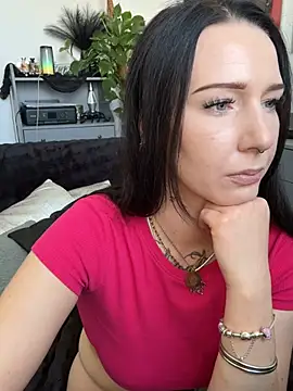 Trixie-Tainted Webcam-Show