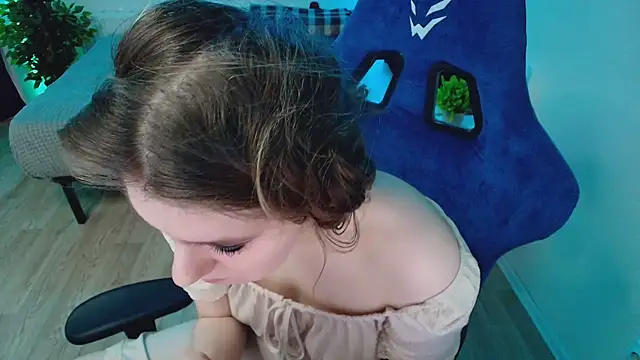 Chatroom XXX en direct de CranberryHot