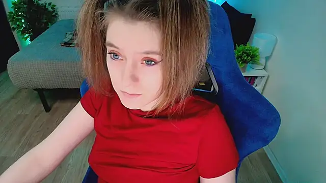 Chatroom XXX en direct de CranberryHot