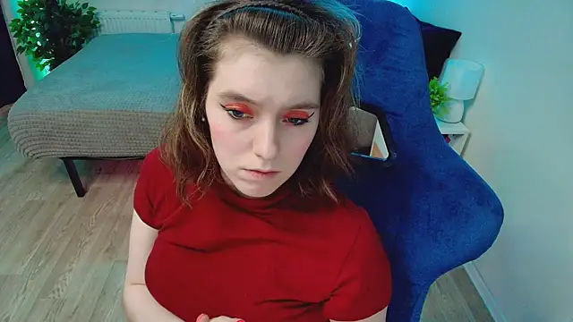CranberryHot Adlı Modelin Canlı XXX Sohbeti