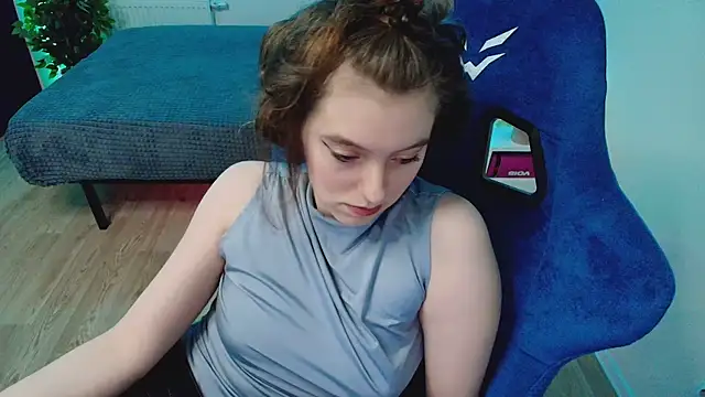 CranberryHot XXX чат на живо