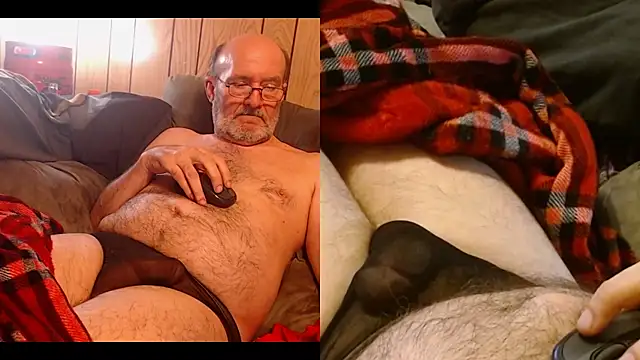 snickers1 Show in webcam