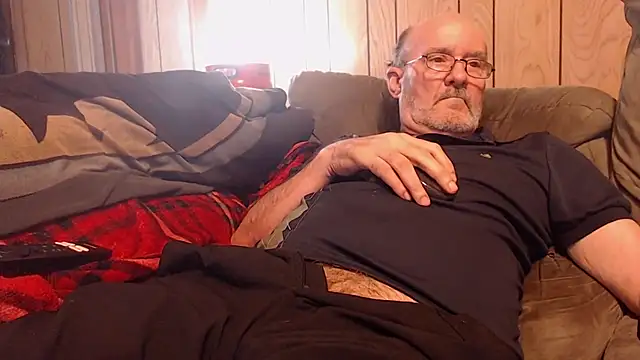 Pokazy przed kamerką – snickers1