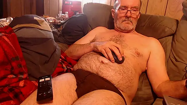 Show modela snickers1 na web-kameri