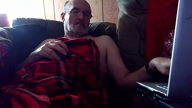 snickers1 Show in webcam