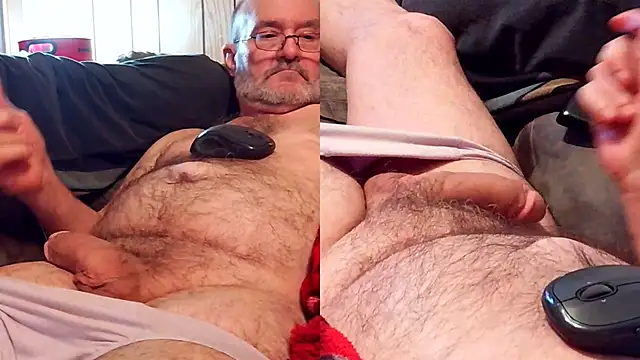 snickers1 Show in webcam