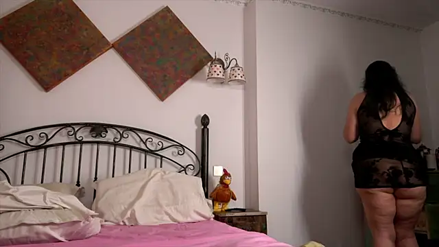einneuesleben Adlı Modelin Canlı XXX Sohbeti