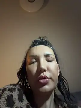 KiraRebyt Webcam show