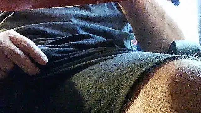 opreatiby Show in webcam