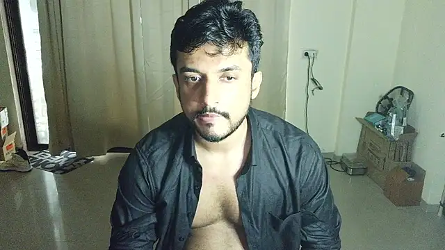 daringcutie Show in webcam