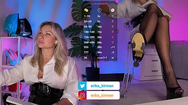 Chat XXX en directo de Erika_Kirman