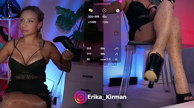 Erika_Kirman Adlı Modelin Canlı XXX Sohbeti