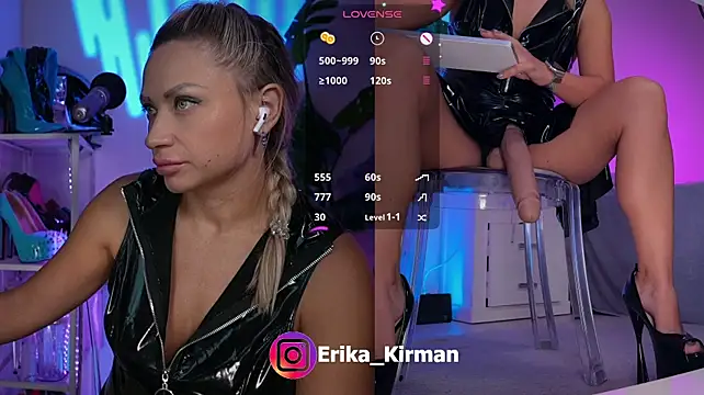 Chat +18 de Erika_Kirman ao vivo