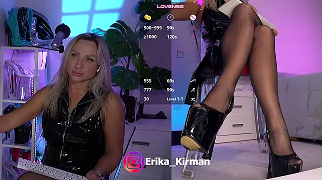 Erika_Kirman live XXX chat