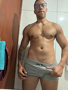 Show de Rapha2021 na webcam