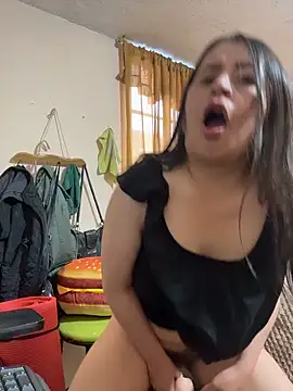 latinfemale's Live XXX Chat