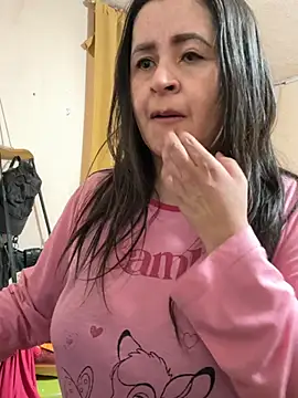 latinfemale's Live XXX Chat