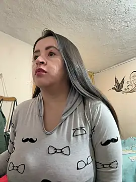 Chat XXX en directo de latinfemale