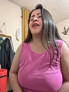 latinfemale Adlı Modelin Canlı XXX Sohbeti
