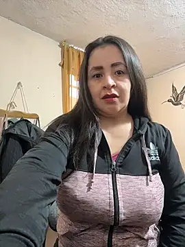 latinfemale's Live XXX Chat