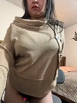 latinfemale live XXX chat