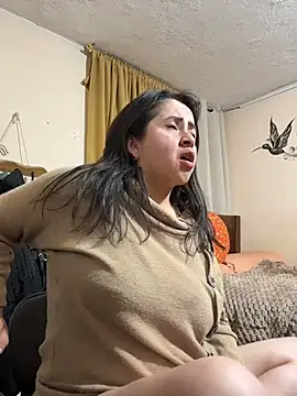 latinfemale 现场XXX聊天