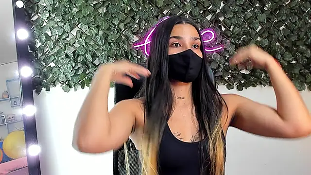 DestinyHills Live XXX-chat