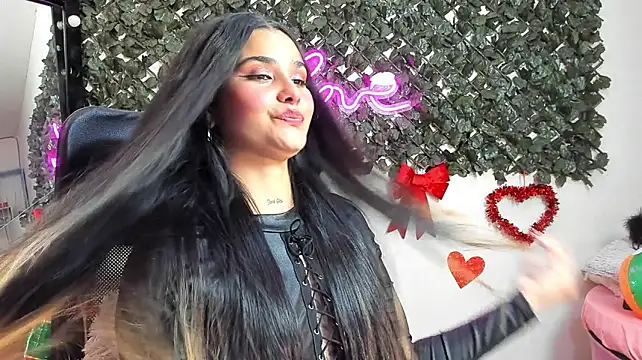 دردشة DestinyHills الجنسية المباشرة