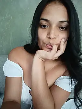 _Estrellita_'s Live XXX Chat