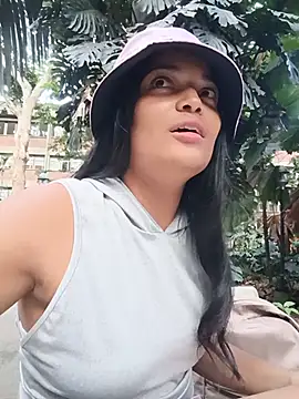 XXX chat uživo modela _Estrellita_