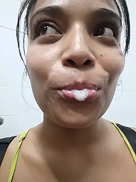 XXX chat uživo modela _Estrellita_