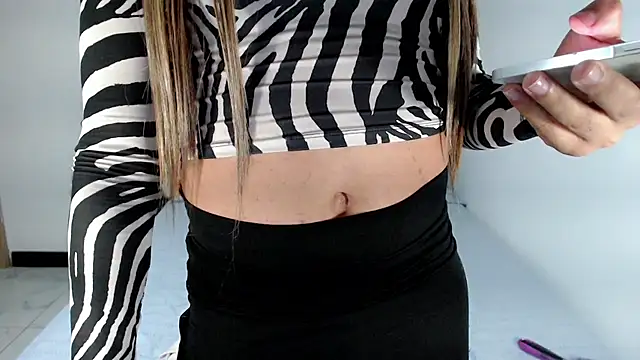 Morgan_rox23 – webcam-show