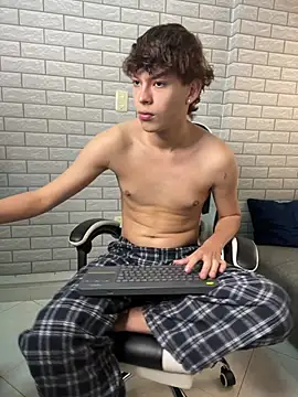 Nicola_hard 网络视讯表演