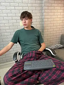 عرض كام Nicola_hard