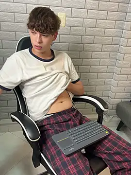 Nicola_hard webcam show