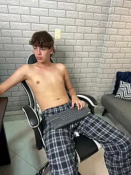 Nicola_hardn Webbikameraesitys