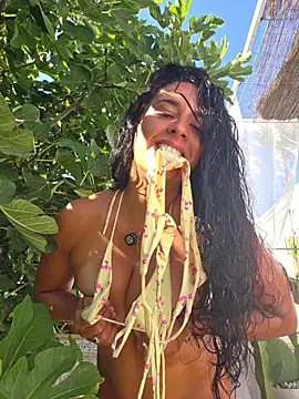 Chat +18 de Exotic-Art ao vivo