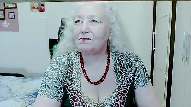GrannyAlisa Pertunjukan Webcam