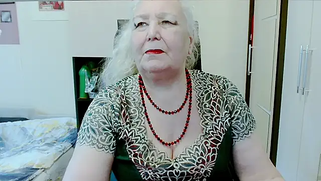 GrannyAlisa's Webcam Show