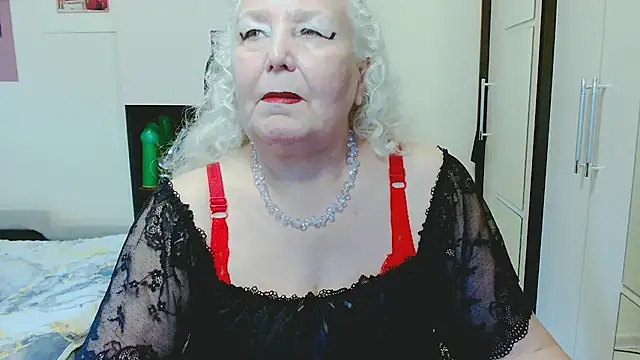 GrannyAlisa's Webcam Show