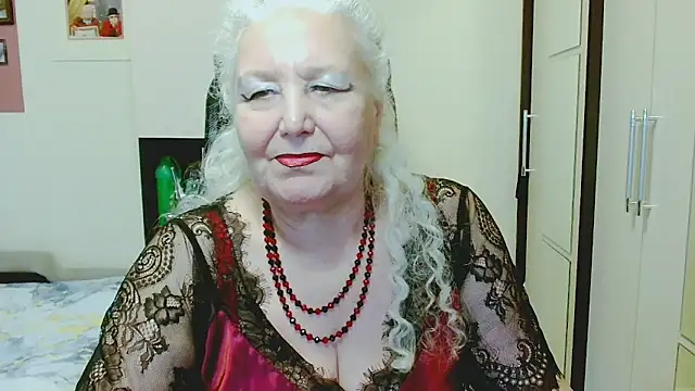 GrannyAlisa Pertunjukan Webcam