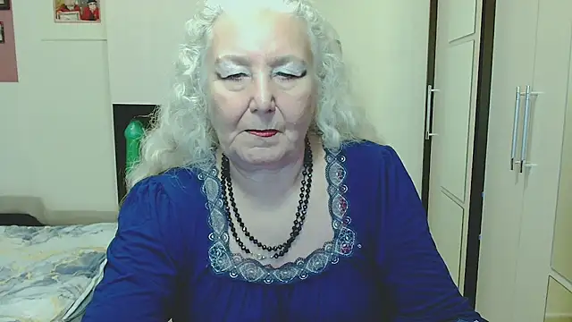 GrannyAlisa's Webcam Show