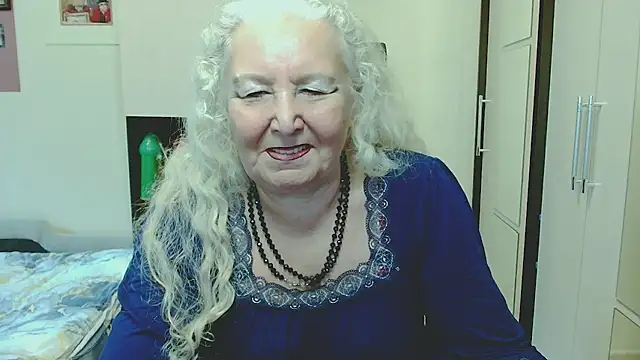 GrannyAlisa's Webcam Show