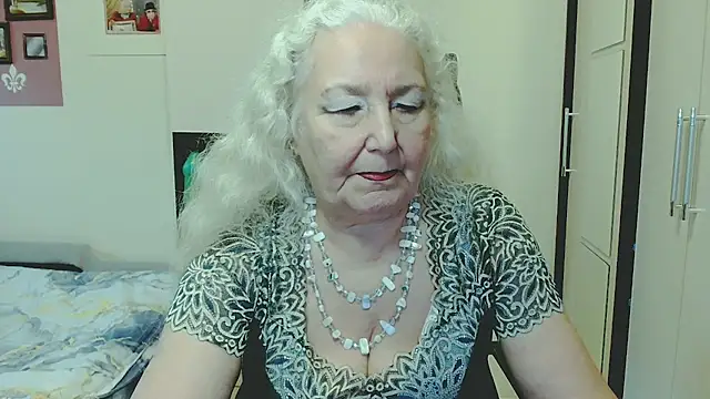 GrannyAlisa Webcam show