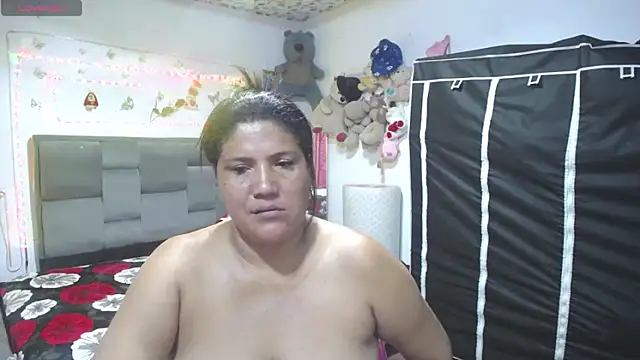 Živý XXX chat Sharloth_milf