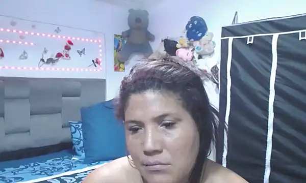 Sharloth_milf's Live XXX Chat