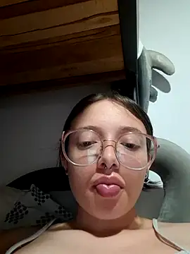 linda-schmidt 라이브 XXX 채팅
