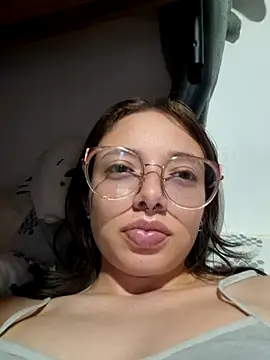 Chat +18 de linda-schmidt ao vivo