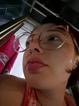 linda-schmidt Chat XXX in diretta