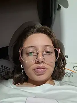 linda-schmidt Chat XXX live